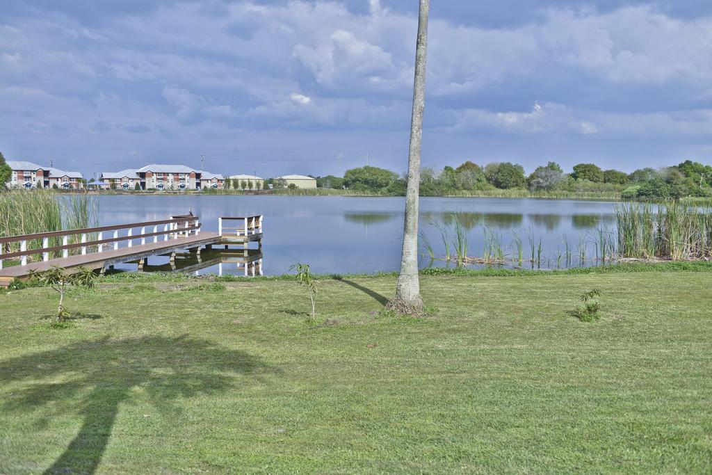 Lake Ida Beach Resort Winter Haven Exterior foto